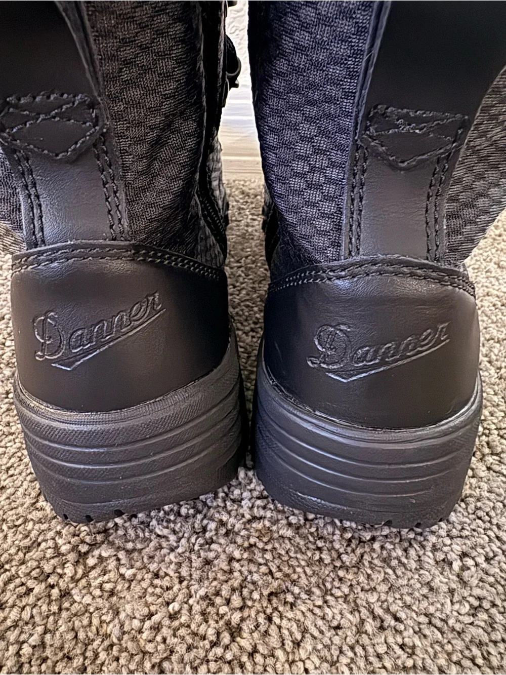 Danner Scorch Side zip Boots 9.5